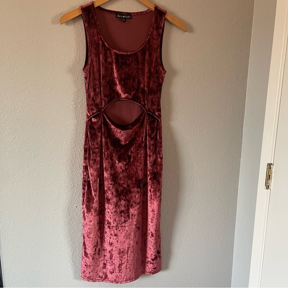 Derek Heart Burgundy Red Crushed Velvet Cutout Dress Women's Size Medium - Picture 1 of 4